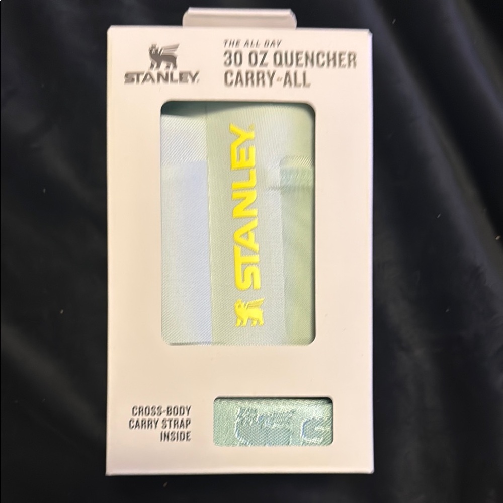 Stanley Quencher Carry-All in Soft Blue